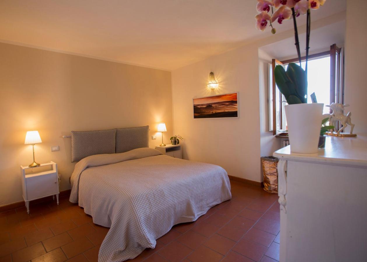 Appartamento Le Palme Con Terrazze In Centro San Gimignano Exteriér fotografie